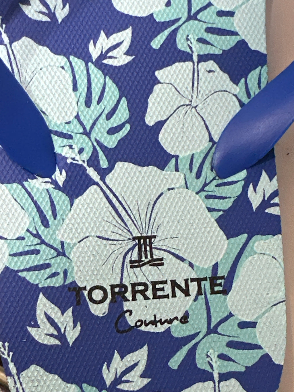 Tongs TORRENTE Couture – Motifs Exclusifs